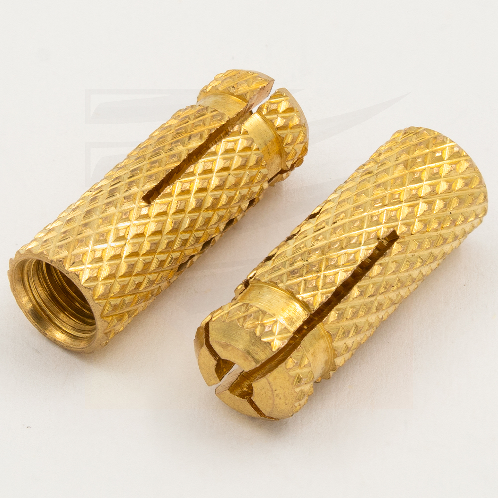 Анкер ЛАТУННЫЙ забивной М6х8х25 LAZ-М6