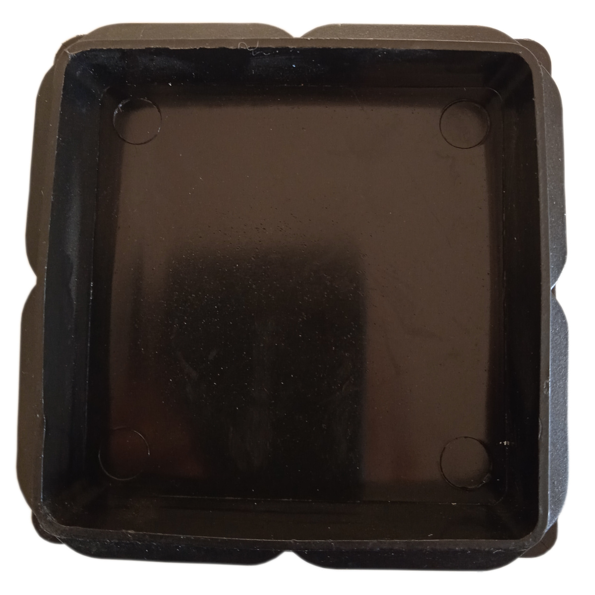 Заглушка квадратная 100х100 пластиковая практичная черная RAL 9017 3