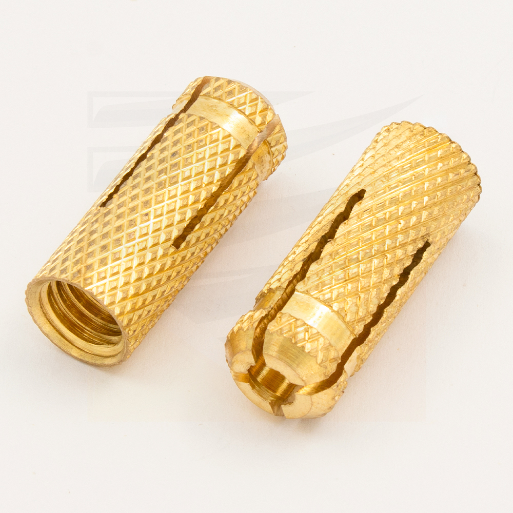 Анкер ЛАТУННЫЙ забивной М10х12х40 LAZ-М10 